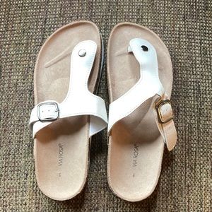 Woman sandals